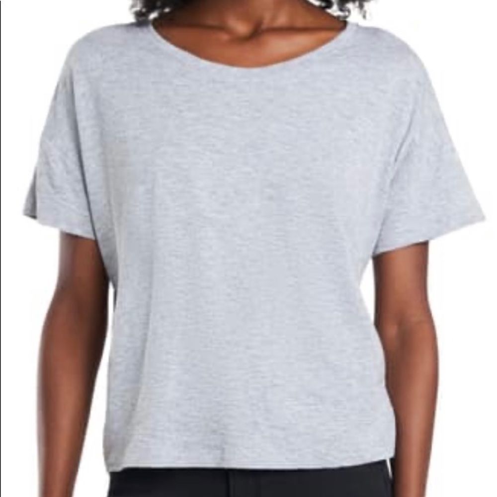 Vince Camuto Drop shoulder top short sleeve Gray